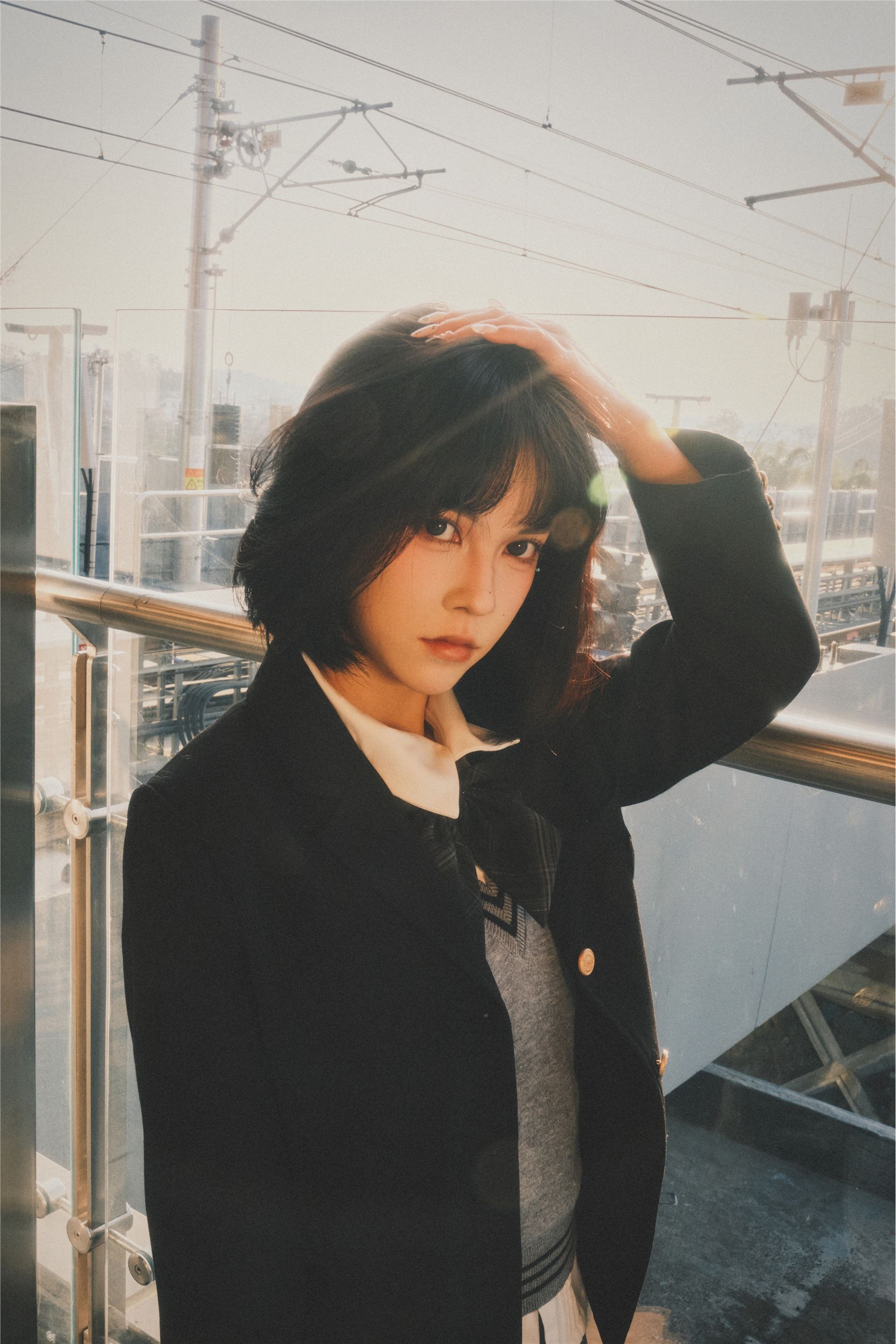 YITUYU 艺图语 2025.03.05 地铁少女 悲伤薯条555